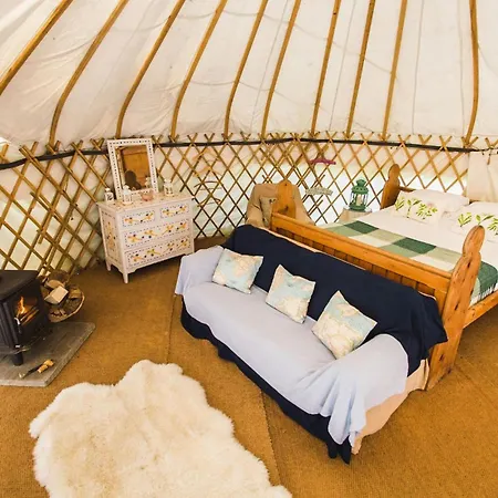 Chestnut - Yurt *