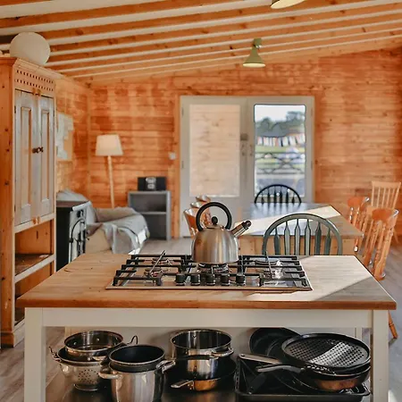 Chestnut - Yurt Tatil Evi