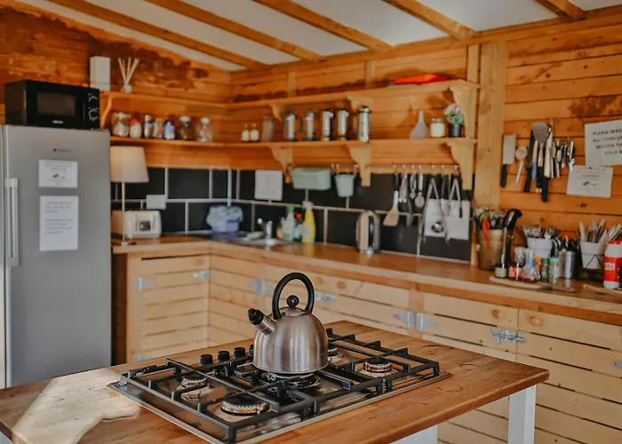 Chestnut - Yurt Слейн